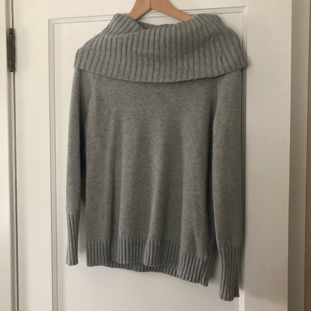 Wines flip down gray sweater